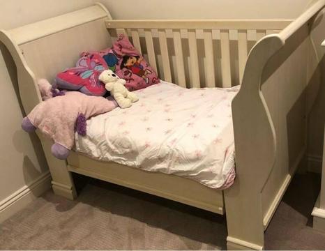 Beautiful Hand Crafted Sleigh Cot (incl free mattress)