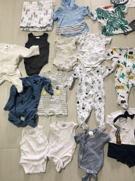 Newborn to 3 month Clothing Pack
