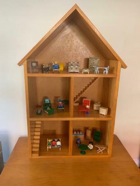 Dolls house wooden (hand made)