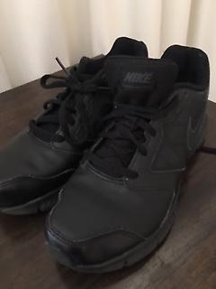 Nike Black Shoes Kids Size 5