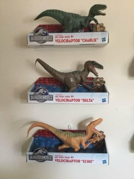 Jurassic World Velociraptor Delta, Echo and Charlie Hasbro NIB
