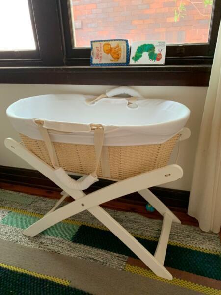 Bebe Care Moses Basket And Stand Package