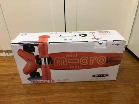 New Microscooter Mini-deluxe 3 wheel Orange