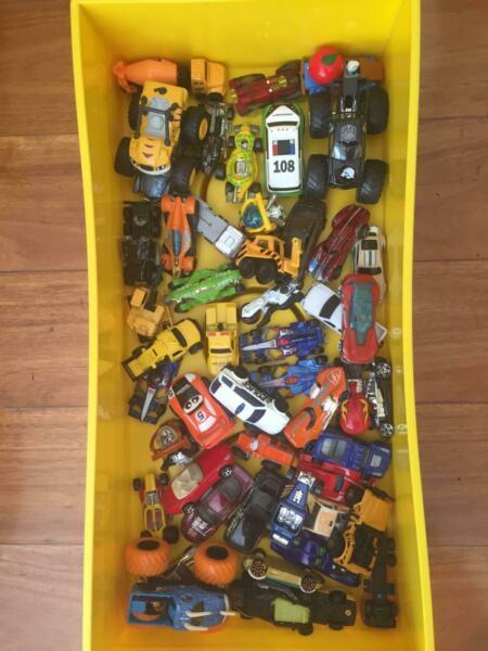 Toy cars (assorted bundle of 50 )
