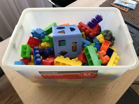MEGA BLOCKS- Building blocks for kids (lego)