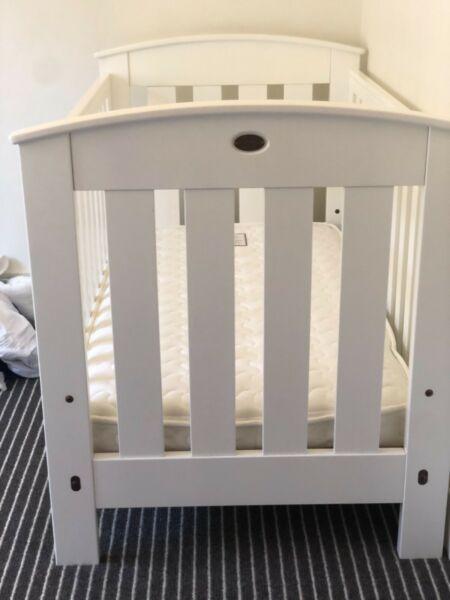 Boori Country Collection Cot and Mattress