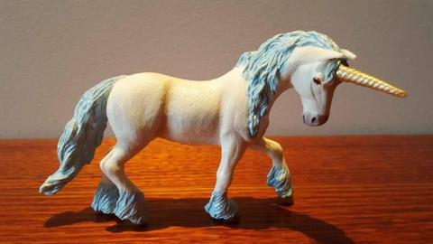 Papo Magic Unicorn Figure 38824 - Blue