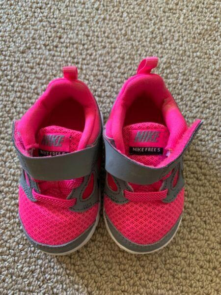 Pink & Grey Nike Free 5 Toddler Size US 4C