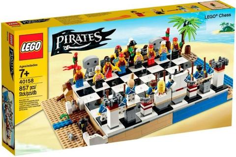 Lego 40158: Pirates Chess Set Retired Brand new in box