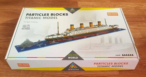 Toys Titanic Model Particles Blocks