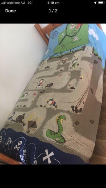 Single boys bed quilt cover