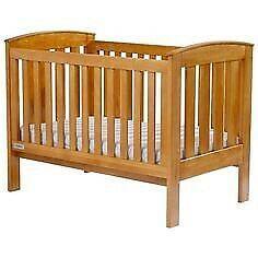 Baby/toddler cot