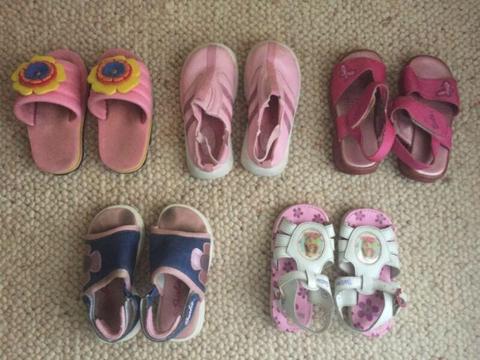 Toddler shoes- size 7