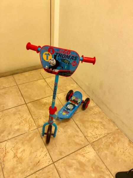 Thomas the tank engine scooter - very good condition