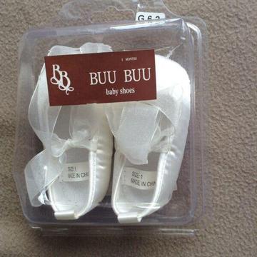 Baby Girl off white satin shoes BUU BUU brand