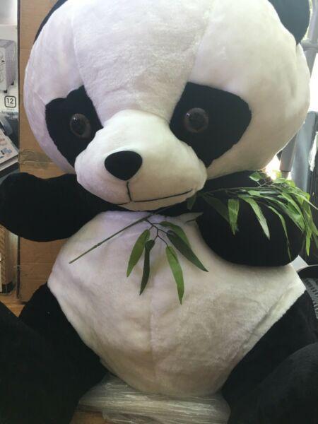 Stuffed giant panda toy