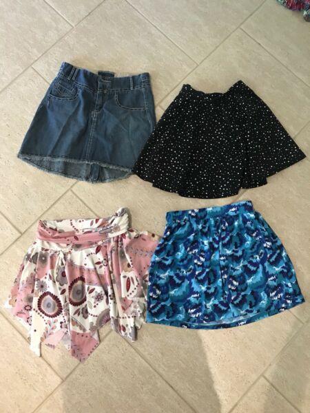 4 girls skirts