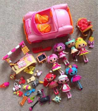 Lalaloopsy dolls and car with accessories