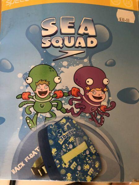 speedo sea squad back float - never used