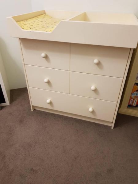 Change table chest of drawers 2 piece custom made