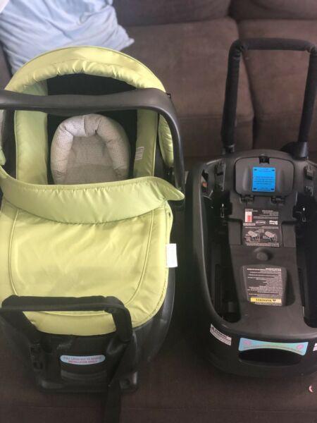 Steelcraft baby capsule/carrier