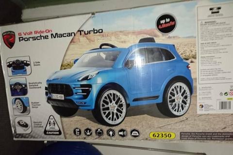Porsche Macan Turbo 6v Ride-on toy car