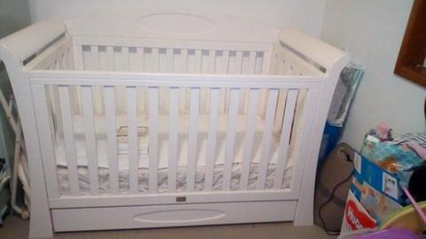 Cot in used but good condition