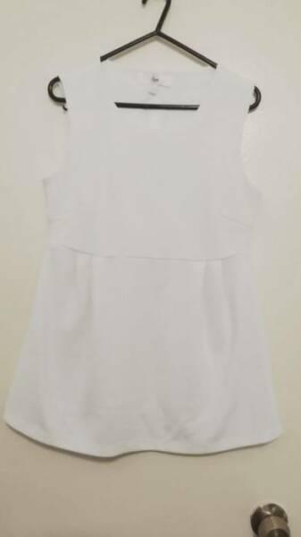 Ripe maternity white top size S