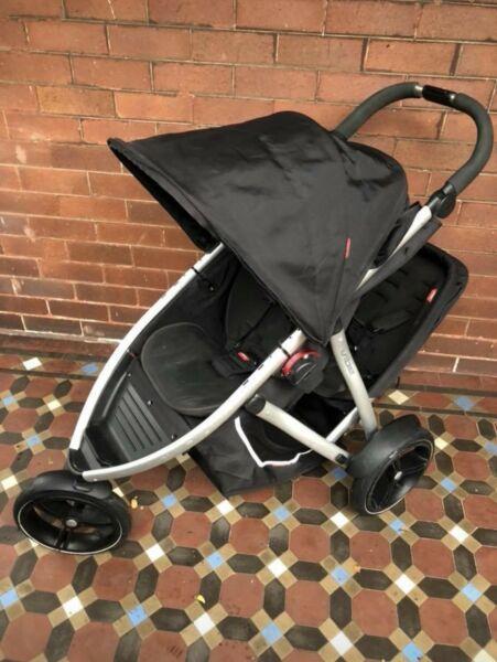 Phil & Teds double pram with bassinet, car seat adapters, and extras