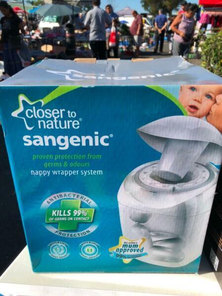 Closer to nature, sangenic nappy wrapper system brand new in box
