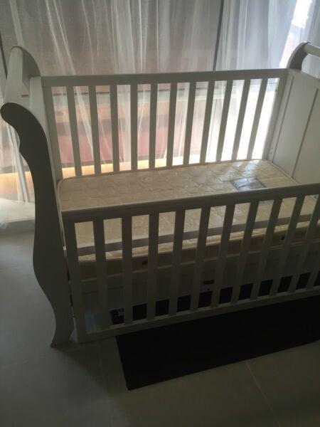 Cot/ toddler bed and change table