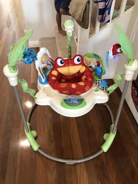 Jumperoo fisher price rainforest excellence contition