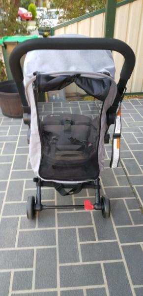 Tote compact stroller