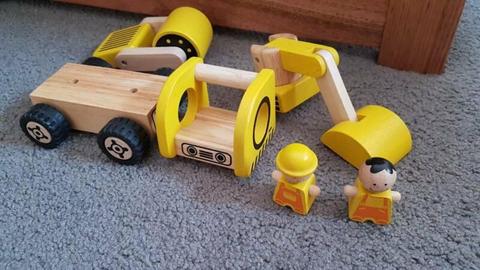 Wooden road veichles toy