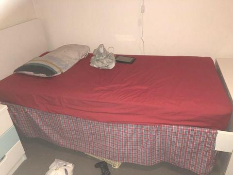 Single bed with Matress