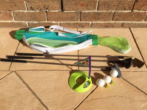 Toy golf set,bag,3metal golfsticks-plastic ends,3plastic balls,2tees