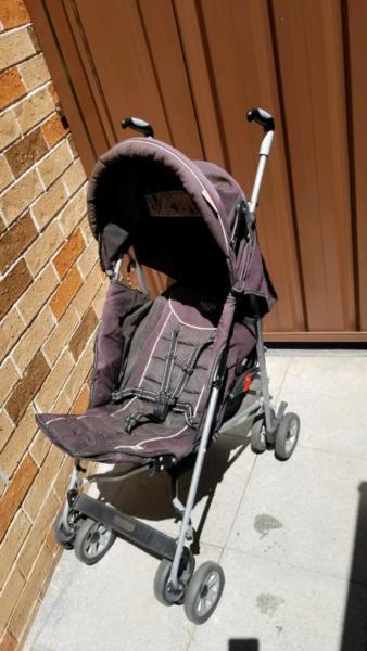 Reduced to $5 Baby Stroller
