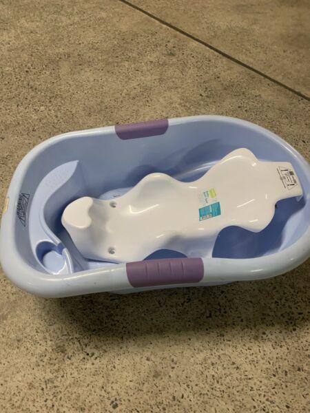 Baby bath and seat