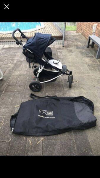 Mountain Buggy Swift stroller - complete