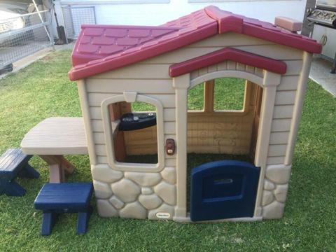 tikes cubby house