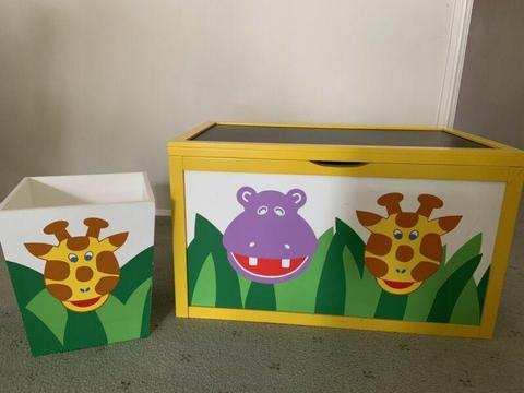 Children's animal theme toy box & bin set