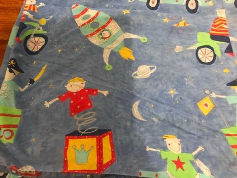 Kids Bedspread Great condition