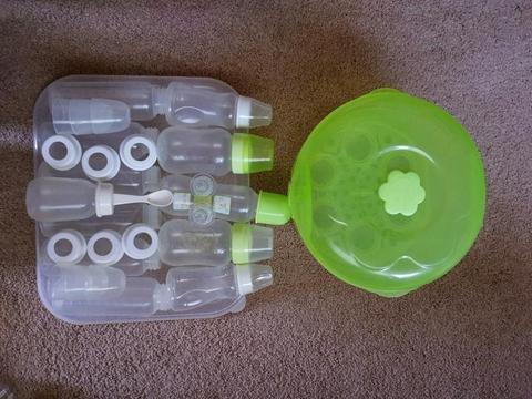 Microwave baby bottle sterilizer and baby bottles