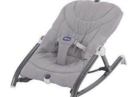 Chicco Pocket Relax Bouncer in Grey has an ultra compact fold mak