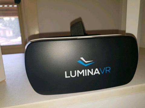 Near New Virtual Reality Headset