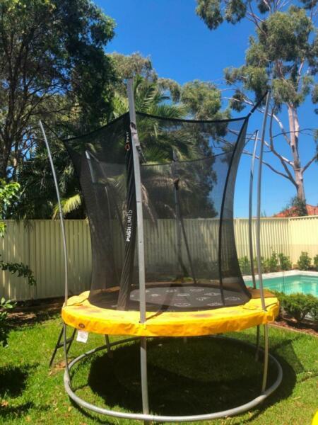 vuly size S trampoline