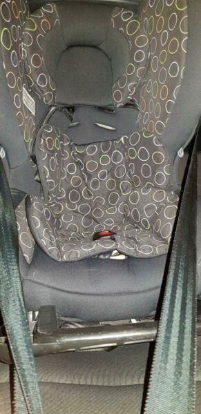 Almost new car seat Babylove EzySwitch 0-4 BL72A Fruit Loop