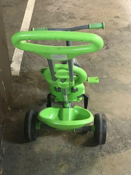 Toddler push trike - green