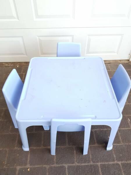 Kid's table and chair set