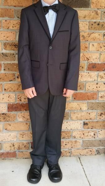 Boys Formal Suit for 12-13 years boy. Pants,Jacket,Shirt & B'Tie